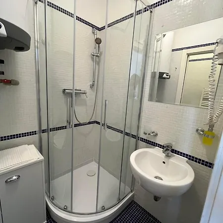 Brand New Studio In The Center Апартаменты Прага